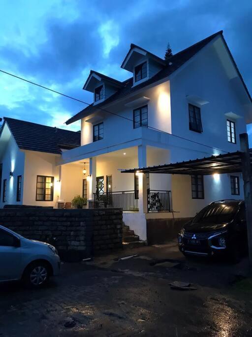 Stylish Villa At Green Apple U 35A Cipanas Puncak Sindanglaya Exteriér fotografie